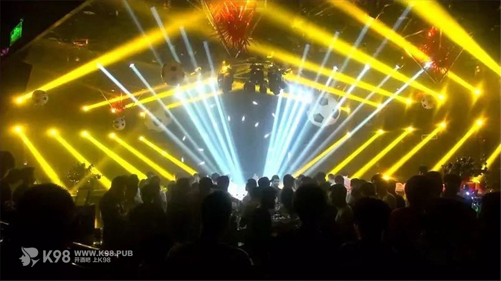 深圳M1酒吧舞美设计效果图