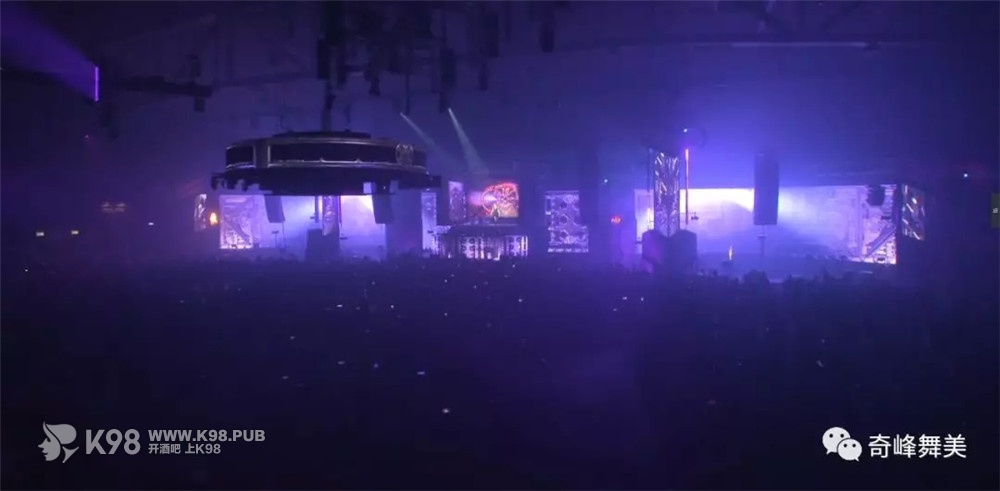 HARDSTYLE音乐节舞台灯光设计设备图