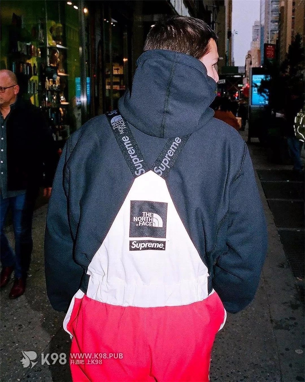 SUPREME&TNF