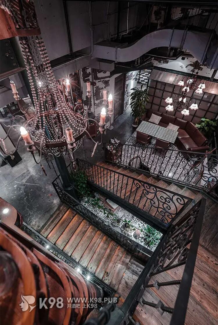 Mon Saigon梦西贡餐吧设计图片-楼梯间